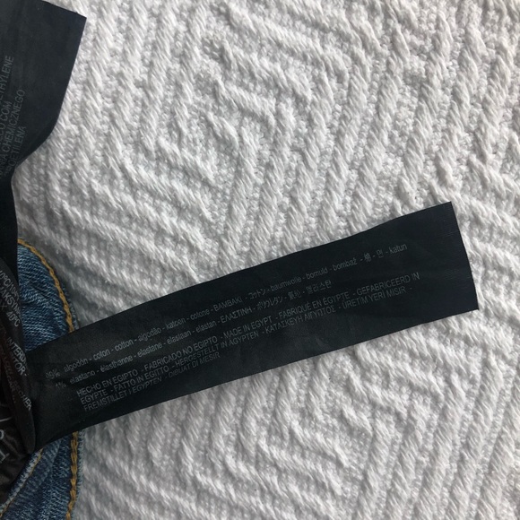 Zara Women’s High Rise Skinny Distressed Jeans - Picture 4 of 5